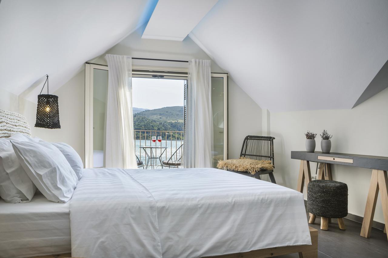 Argostoli Marina Suites Экстерьер фото